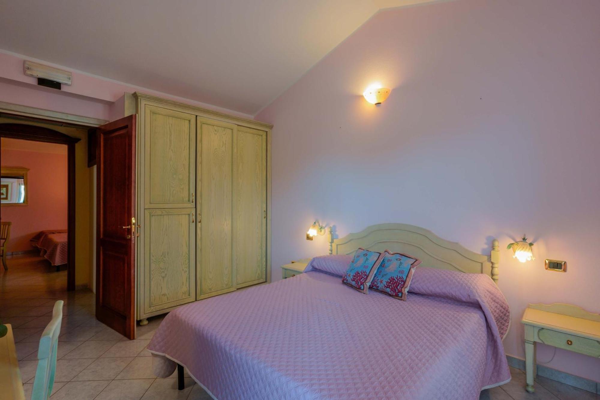 Hotel Solanas Solanas  Extérieur photo