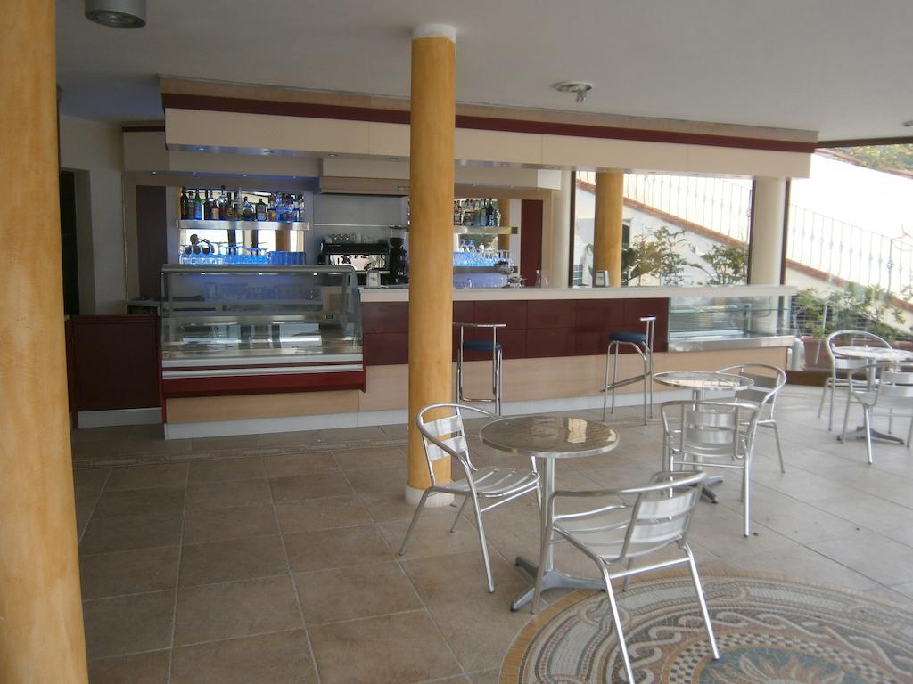 Hotel Solanas Solanas  Extérieur photo